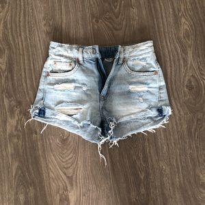 Size 2 distressed high waisted jean shorts $20